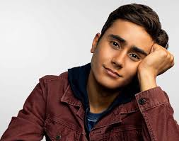 Love Victor recensione serie TV Michael Cimino [Disney+ Star Anteprima]