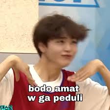 Pin Oleh Alexandra Luvity W Di Meme Produce X 101 Humor Lucu Meme Lucu Komedi Romantis