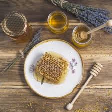 Cele mai vechi documente referitoare la miere. Organic Honey