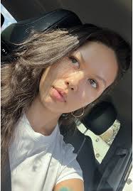 Fruit Ice Cream in Shell Bald Girl