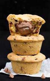 Nutella Lava Cookies Chocolate Chip Cookie Cup Stuffed Easy Carol Recetteschocolat En 2020 Cookies Et Biscuits Gateaux Et Desserts Nutella