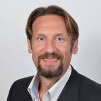 600+ Profile mit dem Suchbegriff „Chabin“