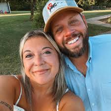 Lane Kiffin Had Interesting Response To Rumors That He's Back Together With  His Ex-Wife After Curious Photo Surfaces  https://www.totalprosports.com/ncaa/lane-kiffin-had-interesting-response-to-rumors-that-hes-back-together-with-his-ex-wife-after  ...