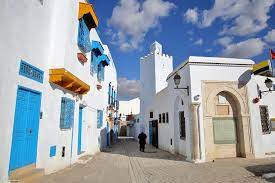 Three doors mosque is situated 440 metres south of kairouan medina. 12 Top Rated Tourist Attractions In Kairouan Planetware