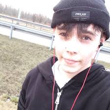 Jan Dąbrowski (@janekdabrowsky)