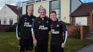 Steve bruce retains the support of newcastle owner mike ashley, despite fans calling for him to be sacked following defeat to sheffield united. Newcastle United Shelvey And Ritchie Sign New Contracts With Newcastle United