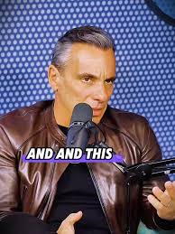 Chris Distefano's Hilarious Mafia Stand-Up Routine