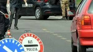 Restano aperti i rivenditori di generi alimentari, le farmacie, le parafarmacie, i tabaccai, le edicole. Campania E Zona Rossa I Negozi Aperti E Chiusi E I Divieti Ottopagine It Campania