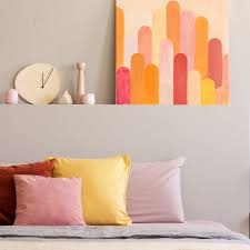 If you have small bedroom, your room may not be very inviting. How To Organize A Small Bedroom In 15 Minutes