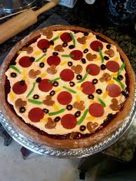 This cake is made with half a batch of my favorite vanilla layer cake recipe, some o. Pizza Cake Tutorials How To Make A Realistic Pizza Cake