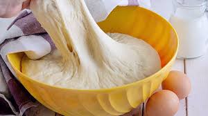 Une Pate A Brioche Moelleuse Avec Laquelle Vous Pourrez Preparer Des Brioches Croissants Tresses La Preparation En 2020 Pate A Brioche Brioche Gateau Sans Cuisson