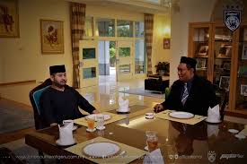 | sejarah freemason ustaz auni mohamad terkini assalamualaikum wr wb. Warga Prihatin Apa Yang Tidak Kena Dengan Ustaz Auni Facebook