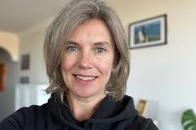 Laura Shepherd's Instagram, Twitter & Facebook