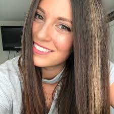 Cassandra Guinn's Instagram, Twitter & Facebook