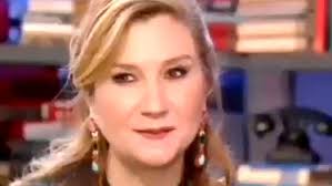 Dimanche 18 octobre 2020 à 09:51 sur télévision loire 7. Serena Bortone Sbrocca In Diretta Al Suo Staff Il Video Fa Il Giro Della Rete