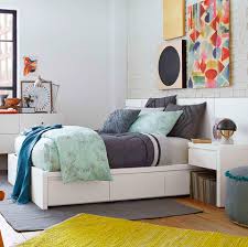 7 best feng shui small bedroom direction of bed. How To Feng Shui Your Bedroom Best Feng Shui Colors Layout Design