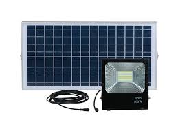 Bila memasang lampu sorot pada posisi tinggi itu tujuannya untuk bikin silau orang lain, bila tidak takut dosa, maka harus diingat bahwa itu bisa membahayakan nyawa orang. Lampu Sorot Tenaga Surya Lampu Sorot 100w Surya Panel Indonesia Solar Panel Panel Surya Tenaga Surya Solar Cell