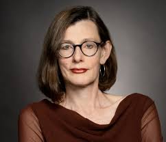 Heather Hendershot's Instagram, Twitter & Facebook