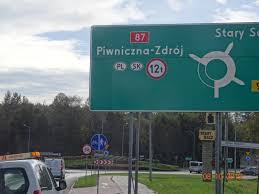 W związku z pogarszającą się sytuacją epidemiczną, słowacja 6:00 zniesione zostają dotychczasowe obostrzenia w ruchu osobowym z terytorium polski. Z Polski Na Slowacje Lekka Ciezarowka Piwniczna Mniszek Teraz Do 12 Ton 40ton