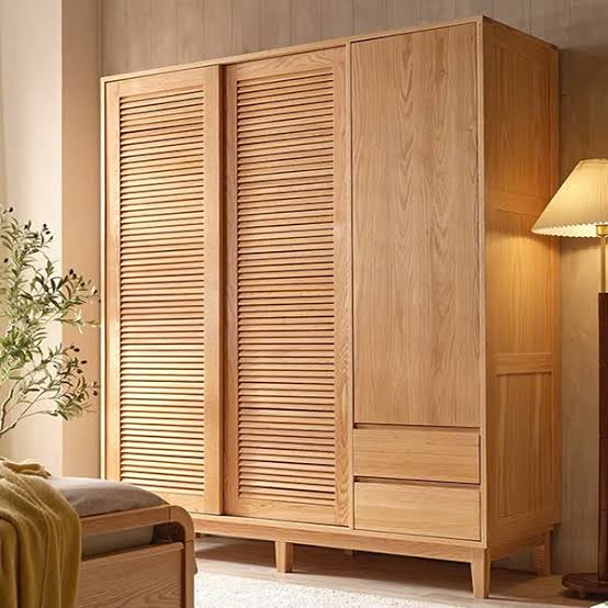 Tủ áo gỗ sồi phong cách vintage GHT-51607