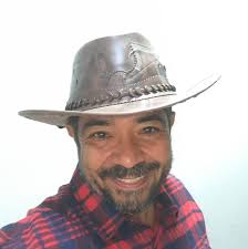 O #tbt de hoje é do Xerife Isaac! Isaac é o 2° jogador com mais partidas  pelo #LeãoDoBonfim, são 305 no total! Entre idas e vindas, Isaac começou no  Villa em 1979