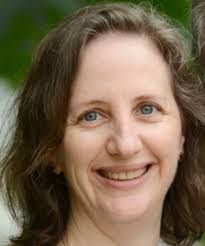 Claudia Testa's Instagram, Twitter & Facebook