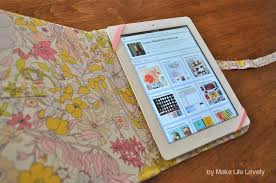 Diy Ipad Case Tutorial Made For Free Using Recycled Upcyled Materials Leftover Fabric Crafts Leftover Fabric Crafts