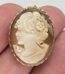 vintage cameo brooch