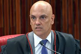 O ministro decidiu abrir uma nova frente de investigação — esta para verificar a existência de uma organização criminosa digital que atenta. Alexandre De Moraes Maintains A Breach Of Confidentiality As Coordinator Of The Pni Prime Time Zone Trending Prime Time Zone