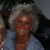 Kelly Pettis Email & Phone Number