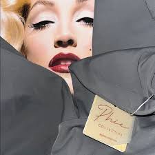 🖤⚫️•💎 Phie Collective x Sophisticated Vibes🌹•⚪️🖤