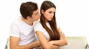 Image result for Tanpa diminta, kamu juga perlu peka kalau dia sedang butuh bantuan. Mungkin dia ngambek karena lagi banyak pikiran