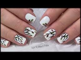 Deutschlehrer mit langjähriger erfahrung haben diese texte geschrieben, deshalb sind sie perfekt auf die sprachniveaus a1 und a2 abgestimmt. Herbst Nageldesign Herbstnagel Selber Machen Fur Anfanger Fall Nailart Tutorial For Beginners You Herbst Nagel Nageldesign Herbst Nagellack Selber Machen