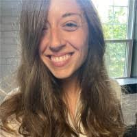 Stephanie Ingalls's Instagram, Twitter & Facebook