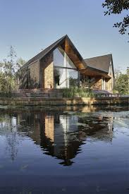 Off The Grid English Home Nestled On A Secluded Lagoon Architecture Architect Modern Architecture