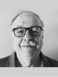 Richard Wade's Instagram, Twitter & Facebook