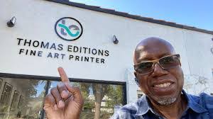 Von Thomas's Instagram, Twitter & Facebook