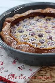 Clafoutis Aux Cerises De Pierre Herme La Cuisine De Guylaine Clafoutis Aux Cerises Clafoutis Aux Pommes Recette Cerise