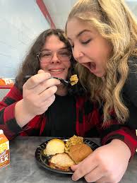 We're grateful for our amazing Dining Services team, especially for their  annual Thanksgiving meal in King's Court. They make this tradition  something our campus looks forward to every year. 🍽️🦃