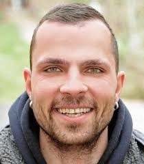 Manuel Gunter's Instagram, Twitter & Facebook