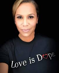 Ericka McCarthy (@MrsE_McCarthy)