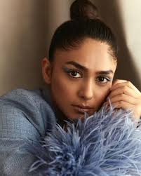 Mrunal Thakur's Enchanting Falguni Shane Peacock Pantsuit with Dramatic Fur  Sleeves Mesmerizes All