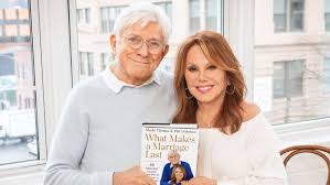 Phil's net worth in 2021 is estimated at $400 million. Marlo Thomas Phil Donahue S Book Explores Marriage With Celeb Couples