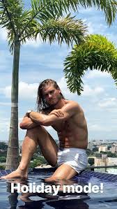 In the game fifa 20 his overall rating is 68. Rurik Gislason Kurze Haare