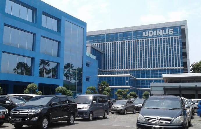 Hasil gambar untuk kampus udinus"