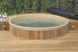 Cedar hot tubs is a new zealand manufacturer based in glenfield on auckland's north shore. Canadian Hot Tubs Inc Project Photos Reviews Kitchener On Ca Houzz