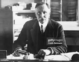 656 Karl Ernst Stock Photos, High-Res Pictures, and Images