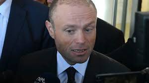 Tre medlemmer av Maltas regjering trekker seg