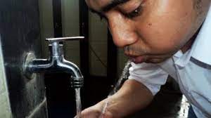 Berikut adalah pandangan para ulama dan hadis yang maka kemudian timbul pertanyaan, bolehkah berciuman ketika puasa? Hukum Kumur Kumur Saat Wudu Ketika Berpuasa Hingga Mencicipi Masakan Warta Kota