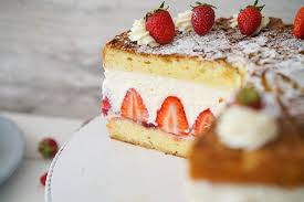 Sallys Rezepte Aprikosenteilchen Mit Vanillecreme Und Quark Olteig Kuchen Und Torten Kuchen Ohne Backen Backrezepte